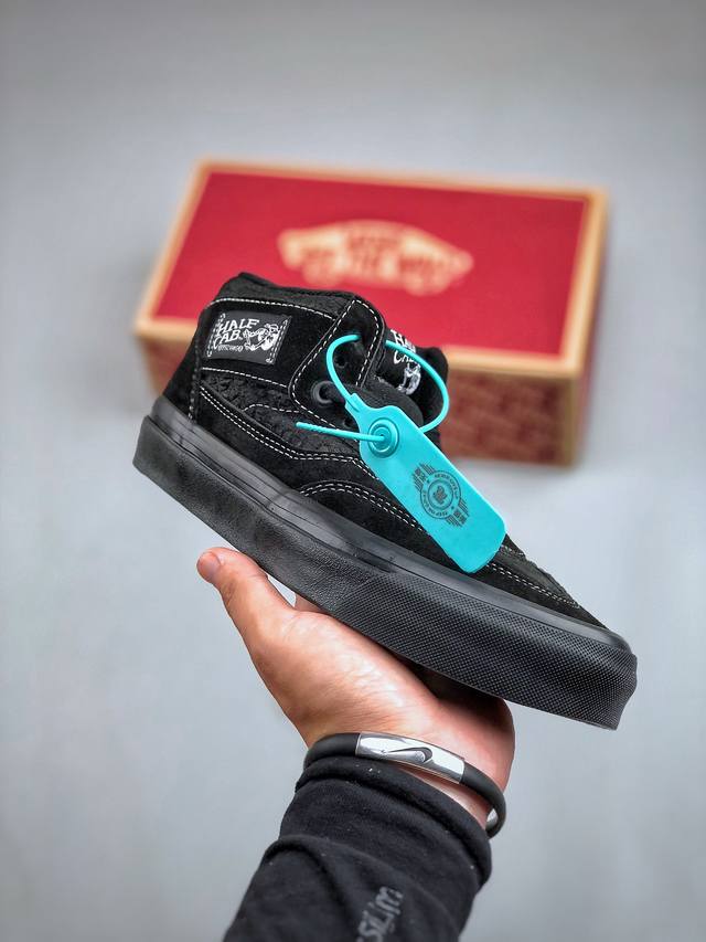 Vans Pro Skate Croc Pro '92防滑轻便中帮板鞋 男女同款黑武士 Vn0A5Kx6Bka 工艺：硫化1:1 重量1:1、真标、原钢印、材质