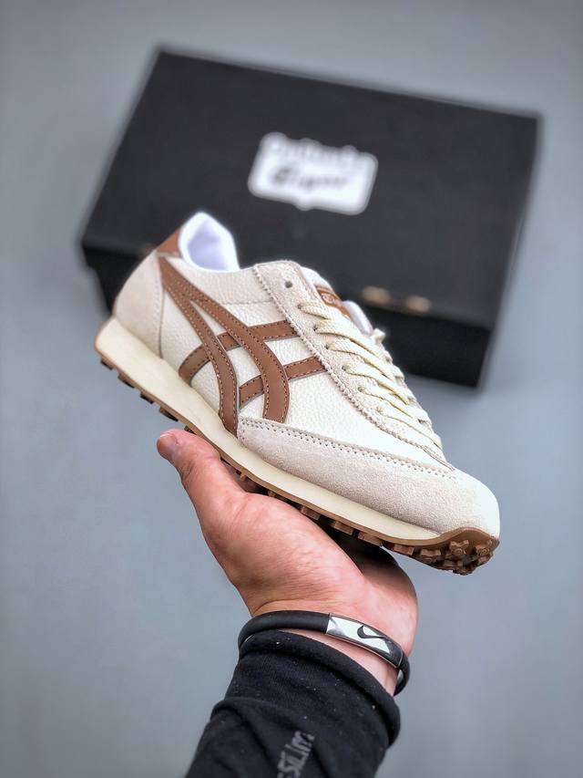 鬼冢虎onitsuka Tiger California 78系列.超舒适缓震复合底包跟鞋.Edr 78起初于1978年开发，鞋子的特色在于前脚掌与脚踝有坚固的
