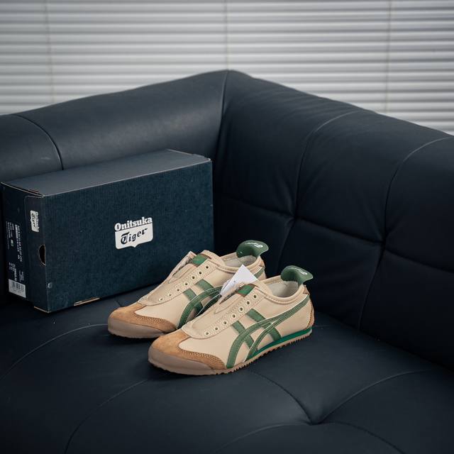 Asics 亚瑟士 日产经典老牌-鬼塚虎 Onitsuka Tiger Mexico 66经典墨西哥系列复古经典百搭板鞋休闲运动鞋慢跑鞋。采用柔软牛皮鞋面，超国