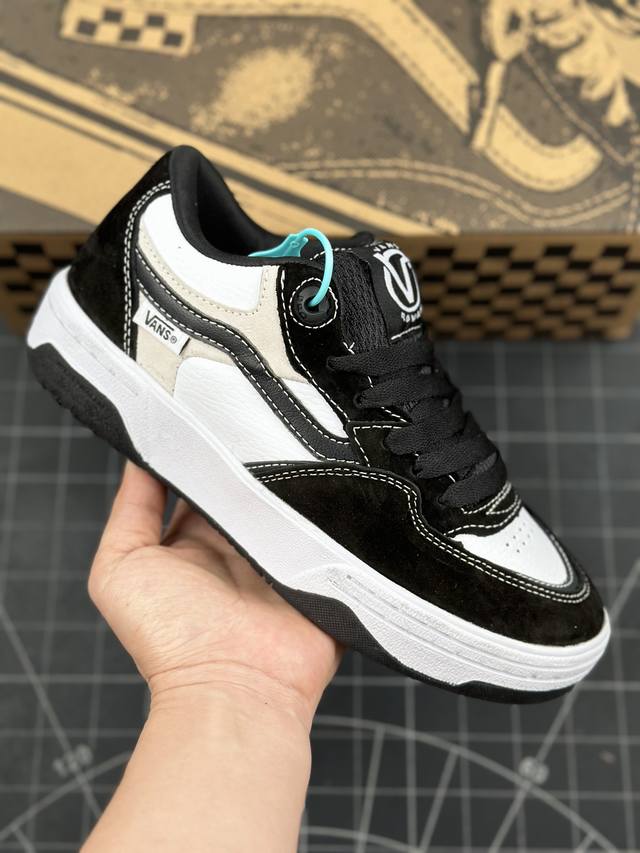 核心私 Vans Rowan 2 二代滑板鞋 黑白 休闲运动鞋 “专业职业滑板运动鞋，第二代终于出货”小众鞋型，专业滑手看过来！内置减震气垫，防滑华夫格大底！