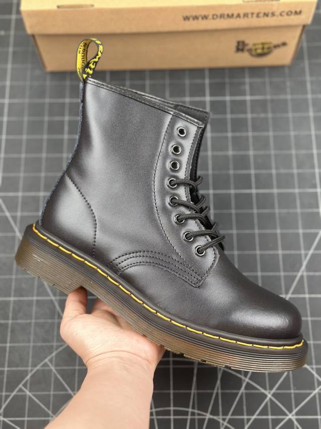 国庆特价福利 特价本地 核心私 Dr.Martens 马汀博士 马丁靴 1460 经典款 8孔系列 哑光面 黑色软皮 男女款全码开售 某物同香港代购 公司规格
