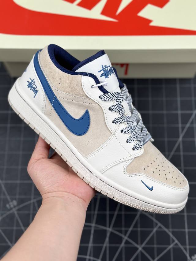 核心私 Air Jordan 1 Low 斯图西联名-米浅咖 高端定制 低帮复古篮球鞋 #定制鞋盒 大厂纯原品质出货 超高清洁度 皮料切割干净无任何毛边 细节完