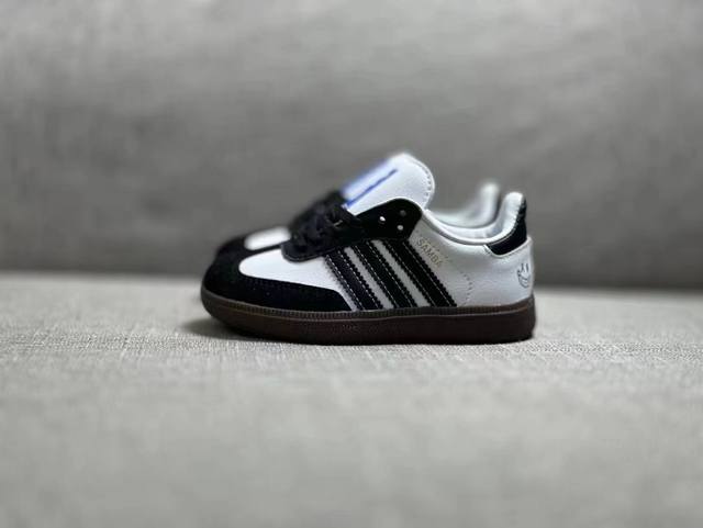 独家真皮高品质1比1 网红爆款童鞋 Adidas Originals Gazelle Indoor 阿迪羚羊内训系列 三叶草复古休闲防滑耐磨 百搭休闲运动德训滑
