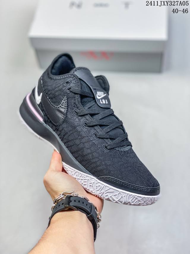 Nike Lebron XX Lmtd EP 勒布朗 詹姆斯20代篮球战靴 Battleknit 2.0科技鞋面 尺码：40-46 编码：11JXY327A05