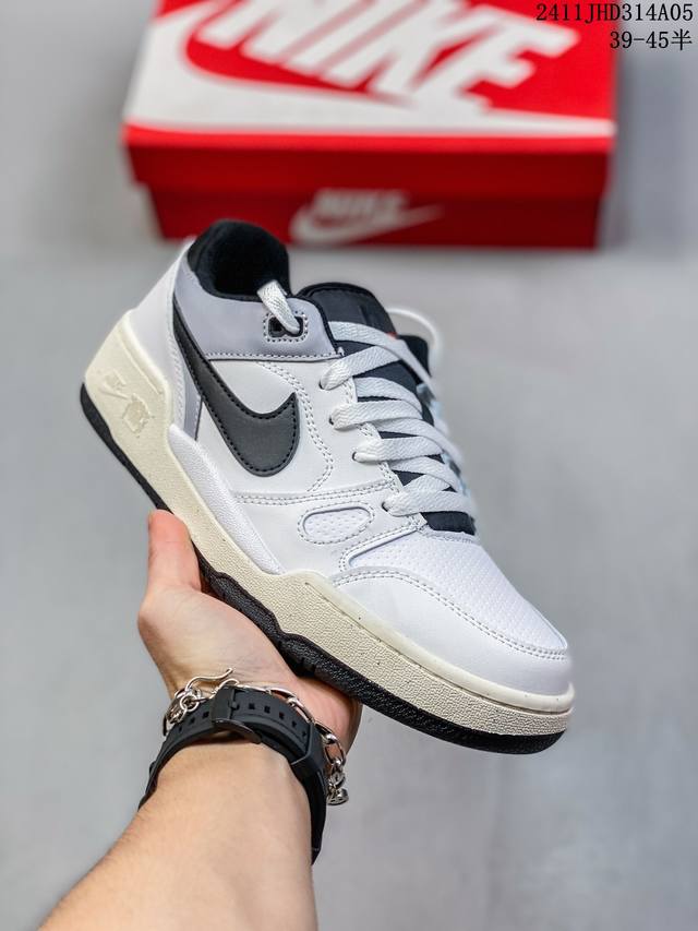 公司级耐克Nike FULL FORCE LO扣篮系列低帮休闲运动滑板板鞋采用软质牛剖皮鞋面材质#正确后跟反口里弧度#原厂中底布正确印刷#鞋垫嵌入缓震乳胶+So