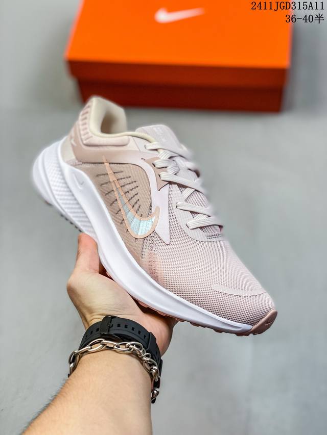 NIKE耐克男女QUEST 5网面透气轻便减震跑步 尺码：40-45半 36-40半 编码：11JGD315A11
