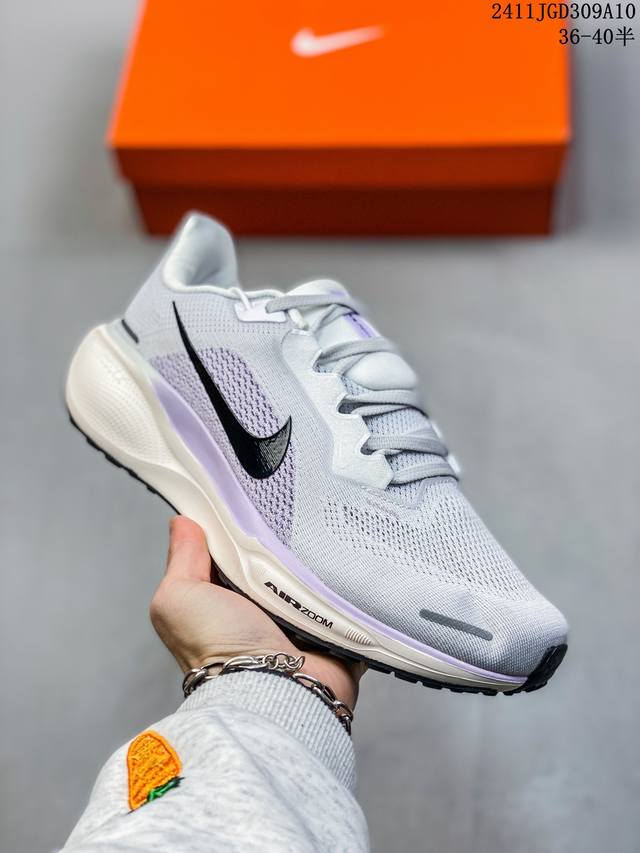 36-45 36-40半码 Nike 飞马新鞋 触感柔软，质感升级！随着“耐克 蓝图 系列”在巴黎的盛大发布，全新一代 登月41代 Nike Pegasus 4
