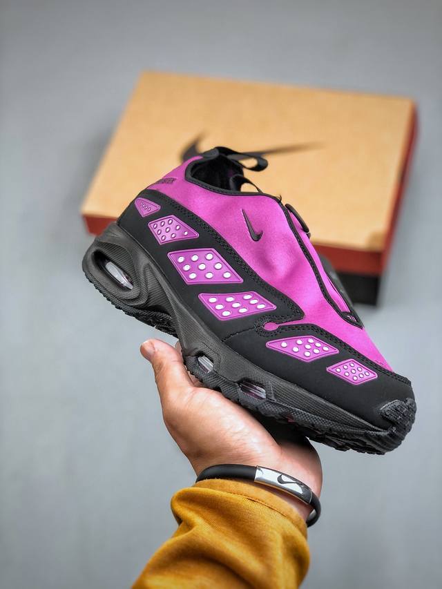 Nike Wmns Air Max SNDR Fuchsia Flash 森德系列低帮气垫百搭增高休闲运动慢跑鞋 尺码：36 -46 半