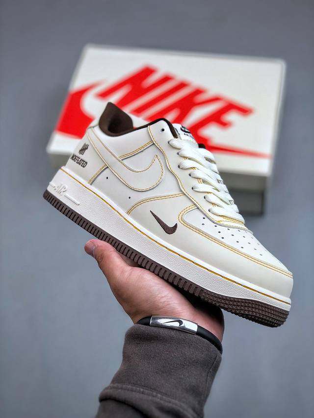 Nike Air Force 1'07 Low UN联名-米白黄线 空军一号低帮休闲板鞋 KK3333-002 #原楦头原纸板 原装鞋盒 定制五金配件 内置全掌