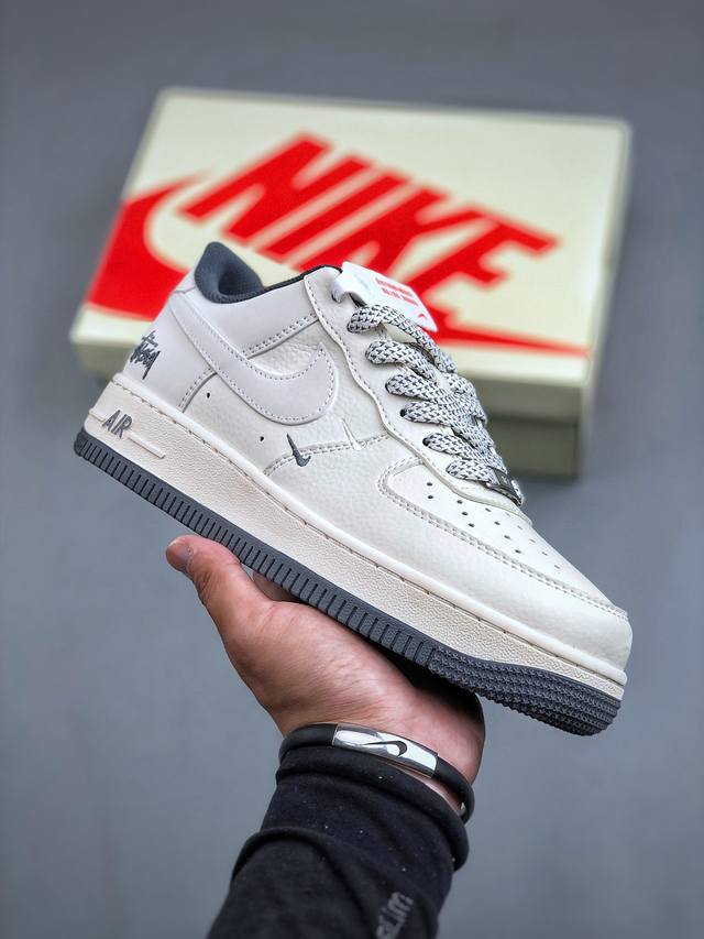 Nike Air Force 1'07 Low 斯图西联名-米灰小双勾 空军一号 低帮休闲板鞋 XZ6188-012 #原楦头原纸板 原装鞋盒 定制五金配件 内