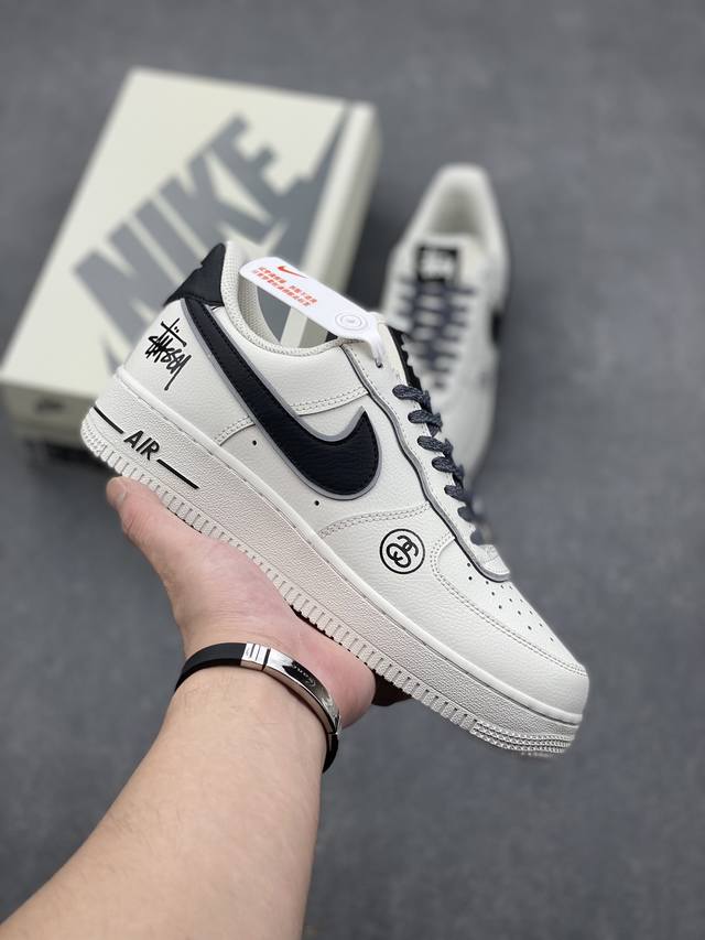 超级福利 核心特价 长期补货 全掌气垫 Nike Air Force 1 Low “斯图西古驰联名” 空军一号低帮休闲板鞋 3M反光 定制鞋盒 原楦头原纸板 纯