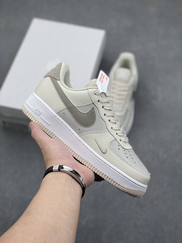 工厂套现 原本地 版本 NK Air Force 1 空军一号 官方同步 原装级别 原楦头原纸板 打造纯正空军版型#专注外贸渠道 全掌内置蜂窝气垫 #原盒配件