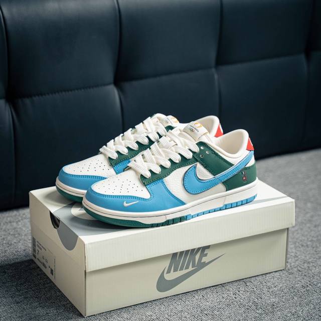 Nike Dunk 全套原楦原模倾力打造完美版型 独家原厂航空铝磨具打磨大底 鞋头坡度极致还原 无解鞋型 原盒原配 圈内天花板工艺 原厂冲刀 超高清洁度 全鞋零