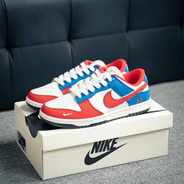 Nike Dunk 全套原楦原模倾力打造完美版型 独家原厂航空铝磨具打磨大底 鞋头坡度极致还原 无解鞋型 原盒原配 圈内天花板工艺 原厂冲刀 超高清洁度 全鞋零