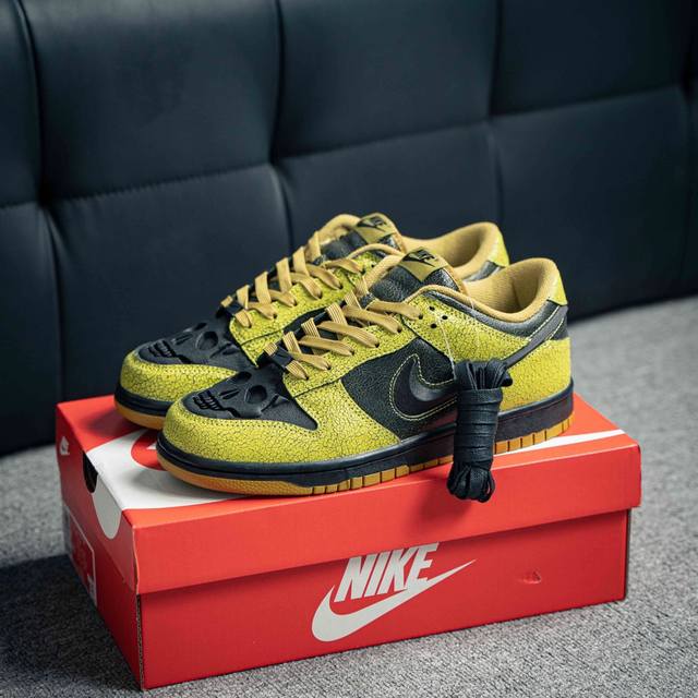 Nike Dunk 全套原楦原模倾力打造完美版型 独家原厂航空铝磨具打磨大底 鞋头坡度极致还原 无解鞋型 原盒原配 圈内天花板工艺 原厂冲刀 超高清洁度 全鞋零