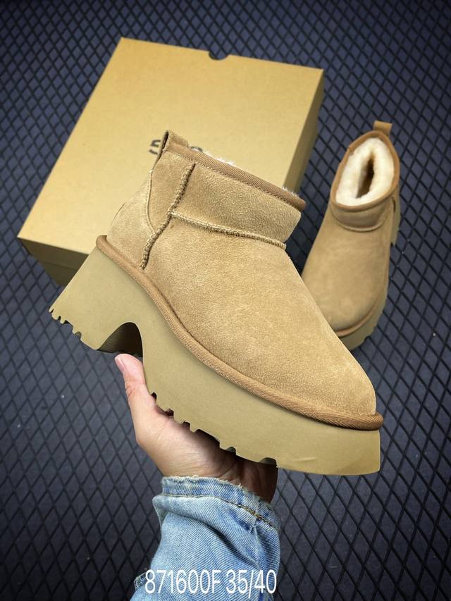 F全网最齐 ugg 90个配色 市面顶级版本 UGG 短款鱼人坡跟 5cm厚底 羊皮毛一体雪地靴女款 广州外贸大厂生产 鞋头到鞋垫真羊皮毛一体 独立外盒包装 芯