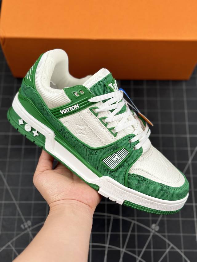 法国巴黎百年奢侈品牌LV路易威登Louis Vuitton Trainer Sneaker Low 运动系列低帮复古百搭休闲运动文化篮球板鞋 Louis Vui