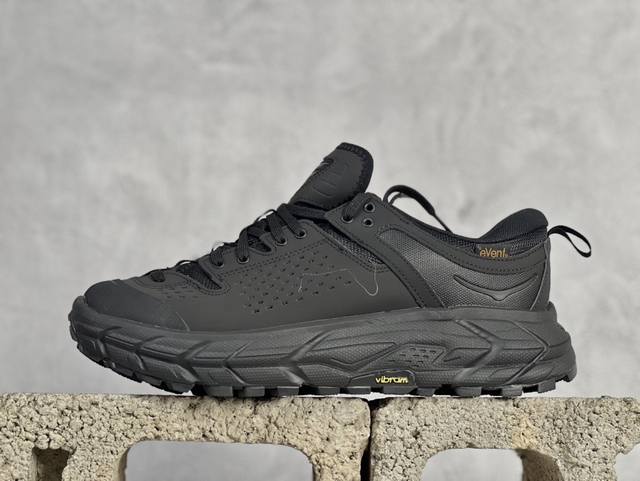 HOKA U TOR ULTRA LO 低帮专业越野跑步鞋 实拍首发 粗矿型的鞋身上脚特别修饰腿型 经典的胖鱼头鞋型 超高颜值 厚重皮质与热压鞋身质感让提升双层