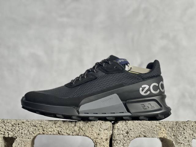 ECCO爱步休闲运动鞋男 防水透气跑步鞋 健步BIOM2.1越野 鞋面采用GORE-TEX防水薄膜内衬，提供透气性与防水性 鞋内透气，防外水进入 穿着舒适 自然