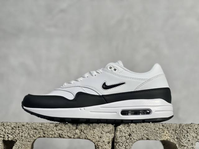 Nike Air Max 1 复古休闲跑步鞋 官方同步上架 真标原盒 原底原面 正确版型 原版开发 精准细节 市面最高版本 货号：918354-100 码数：3