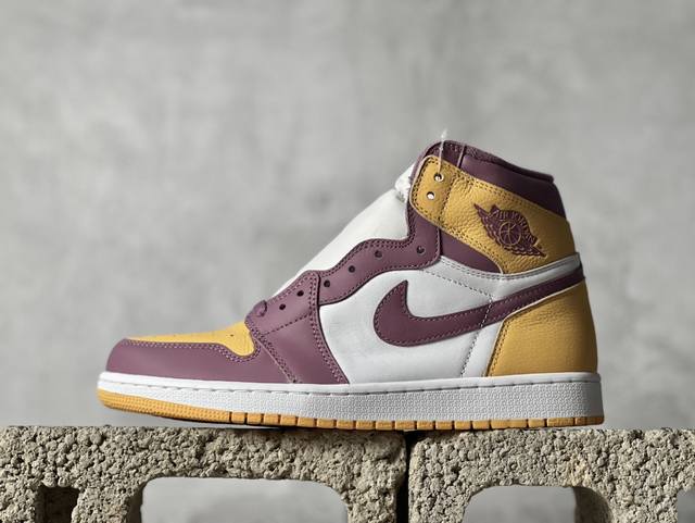 双十一冲刺 放店私 Air Jordan AJ1 Retro High 高帮 外贸特供批次 全套原纸板楦头开发 确保原汁原味 完美呈现一代版型 一比一鞋头弧度高