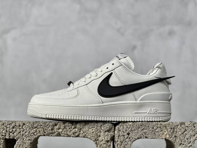 福利特价 AMBUSH x Nike Air Force 1 Low 大勾白色 货号：DV3464-002 尺码：36 36.5 37.5 38 38.5 39