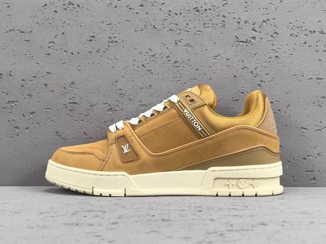 渠道优势 ！ 专柜版 驴牌 LV trainer 情侣限定系列 休闲 低帮 时尚板鞋 尺码 38 39 40 41 42 43 44 45 46 男款 注：此款