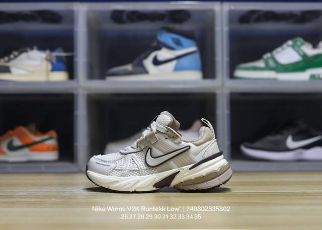 Nike 耐克 童鞋 原楦原纸版开发版型，采用太空革组合呼吸网眼布鞋面材质，搭载正确4层组合底模，嵌入tpu加固稳定模块,双层md发泡缓震中底及防滑橡胶底片一次