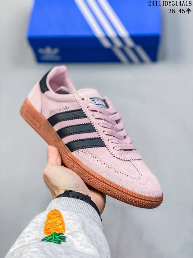 真标adidas Handball Spezial 官方正确版本 阿迪达斯经典款 复古休闲板鞋 全鞋采用反毛皮制作 牛筋耐磨大底 承载青春情怀的板鞋 经典三条杠