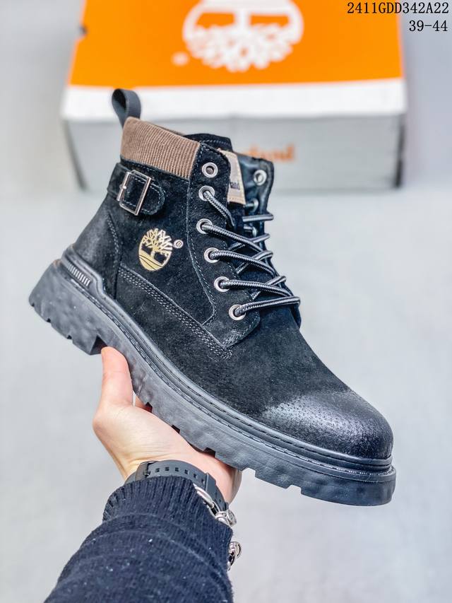 顶级timberland 天伯伦经典款大黄靴 纯原代工厂版本 胎牛皮防水 原厂宝元出品 独立紫光防伪 电脑车线 四线并齐 完全还原正品工艺 所有细节 包装 配件