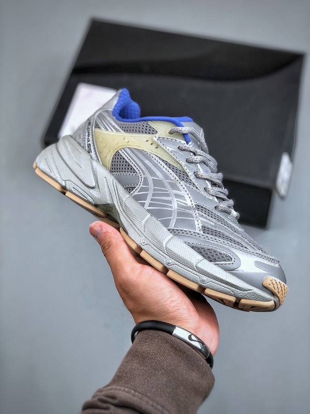 Puma Velophasis Technisch 彪马 舒适百搭 防滑 低帮 生活休闲鞋货号：390753 01 尺码：35-45 半