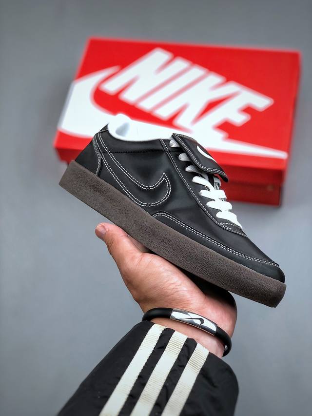 Nike Killshot Ii 2 长舌德讯联名复古板鞋 采用米白色皮革制作鞋身 Swoosh 点缀其中 最后搭载棕色生胶大底 流露出满满的复古气气息 货号：