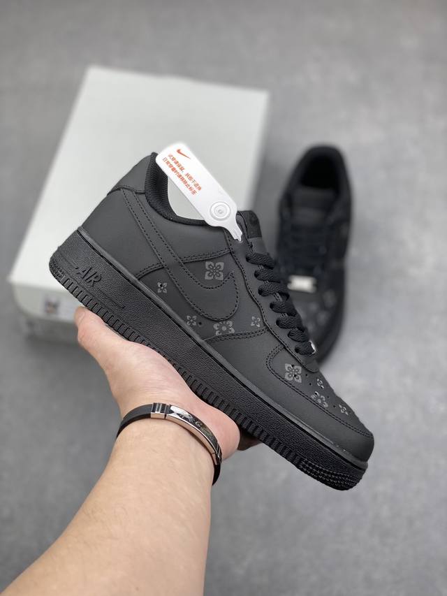 Nike Air Force 1 Low 07 全黑印花 原楦头原纸板 打造纯正低帮空军版型 专注外贸渠道 全掌内置蜂窝气垫 原盒配件 原厂中底钢印、拉帮完美