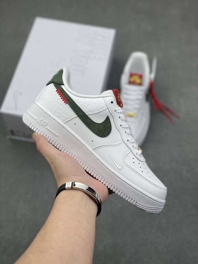 Nike Air Force 1 '07 Low 原楦头原纸板 打造纯正空军版型 #专注外贸渠道 全掌内置蜂窝气垫 #原盒配件 原厂中底钢印、拉帮完美 官方同步