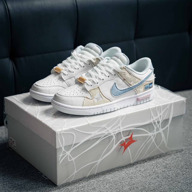 Nike Dunk 全套原楦原模倾力打造完美版型 独家原厂航空铝磨具打磨大底 鞋头坡度极致还原 无解鞋型 原盒原配 圈内天花板工艺 原厂冲刀 超高清洁度 全鞋零