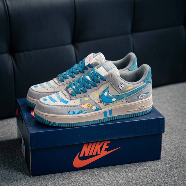 Air Force 1 原装级别 原楦头原纸板 打造纯正空军版型专注外贸渠道 全掌内置蜂窝气垫 原盒配件 原厂中底钢印、拉帮完美 货号：Zb2112 666 尺