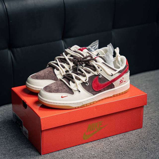Nike Dunk 全套原楦原模倾力打造完美版型 独家原厂航空铝磨具打磨大底 鞋头坡度极致还原 无解鞋型 原盒原配 圈内天花板工艺 原厂冲刀 超高清洁度 全鞋零