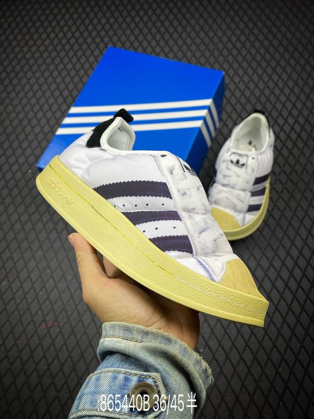 真标adidas Puffylette 阿迪达斯三叶草 毛毛虫 复古运动鞋 货号:If4326 尺码:36-45半码 编码:865440B