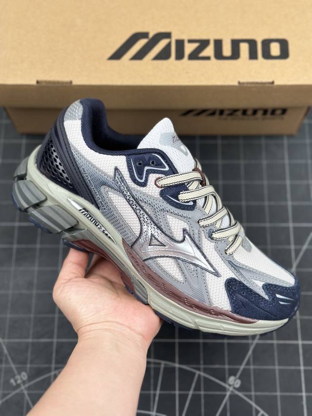 美津浓 Mizuno Halo Mix复古时尚休闲舒适减震运动跑步鞋 美津浓wave机械缓震 可以说是机械缓震跑鞋科技的翘楚有着非凡的适应性，有着充分而持久的缓