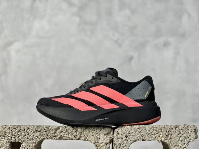 Ad Adizero Evo Sl Jp7114 阿迪超轻透气缓震跑鞋 #以令人难以置信的138克重量，刷新了跑鞋轻量化的记录，阿迪在材料科学和工艺技术上的深厚