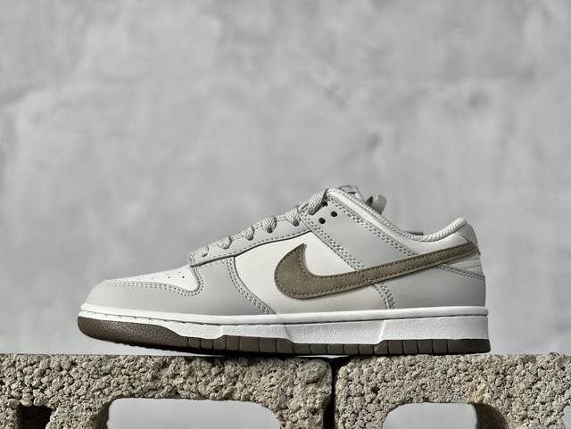 Hm 放店私 Nk Dunk Low Phantom Khaki 浅灰棕色 Sb低帮休闲板鞋 Fj4188-001 #配色外观采用浅灰 米黄 卡其的色调搭配，优