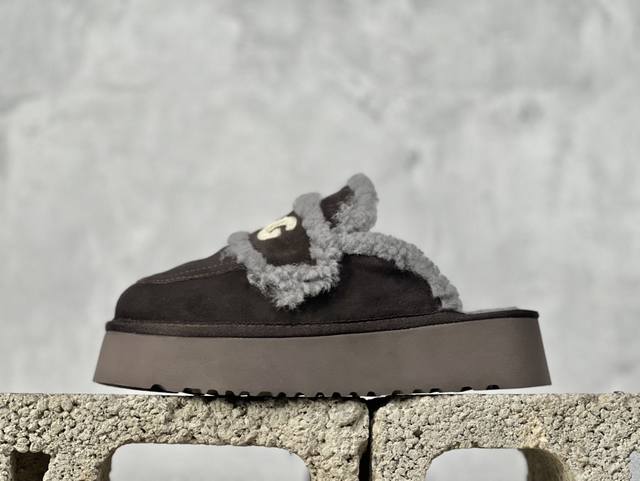 Ugg W Classic Coquette Clog Slipper Ii 科凯特2.0系列时尚居家穆勒风包头舒适保暖露跟半拖鞋 货号:Ob938 尺码：35