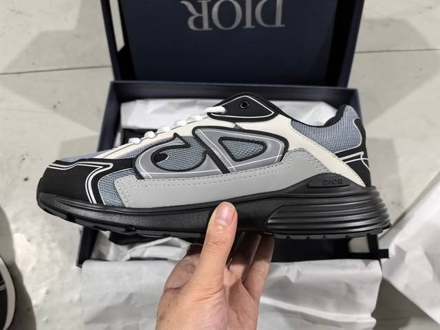 广州版 迪奥 Dior迪奥 B30 网眼 低帮 运动休闲鞋 尺码35 36 37 38 39 40 41 42 43 44 45 46 男女同款 偏大半码