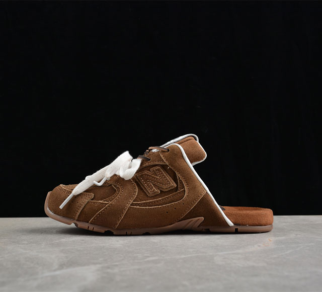 Miumiu X New Balance 530系列 意大利奢侈品牌 缪缪联名款低帮经典复古休闲运动慢跑鞋 #鞋款采用解构和轻盈的设计，彷旧的布料包覆着 New