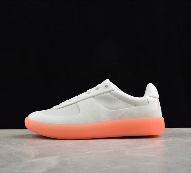公司级 Lululemon M Cityverse 露露乐蒙 低帮运动休闲板鞋 Lu-04 尺码：36 36.5 37 38 38.5 39 40 40.5 4