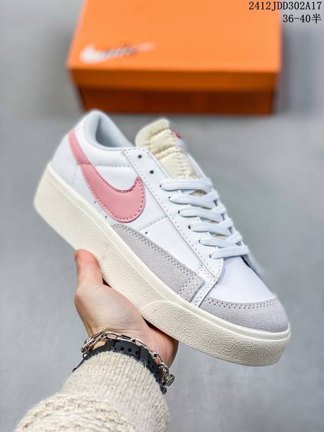 耐克nike Wmns Blazer Low Lx 开拓者 低帮百搭休闲运动板鞋 货号dj0292 尺码：36 36.5 37 38 38.5 39 40 40