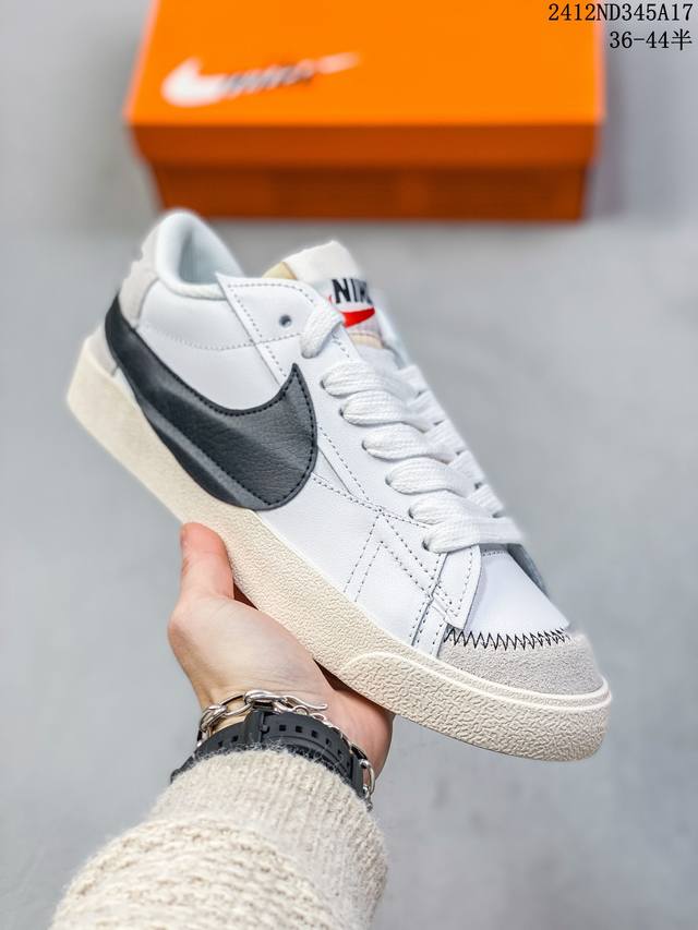 36-45半码 Nike 耐克 全新开发楦型纸版，采用荔枝纹牛培皮革鞋面材质官方全新配色，耐克nike Blazer Low 1977 Vintage经典开拓者