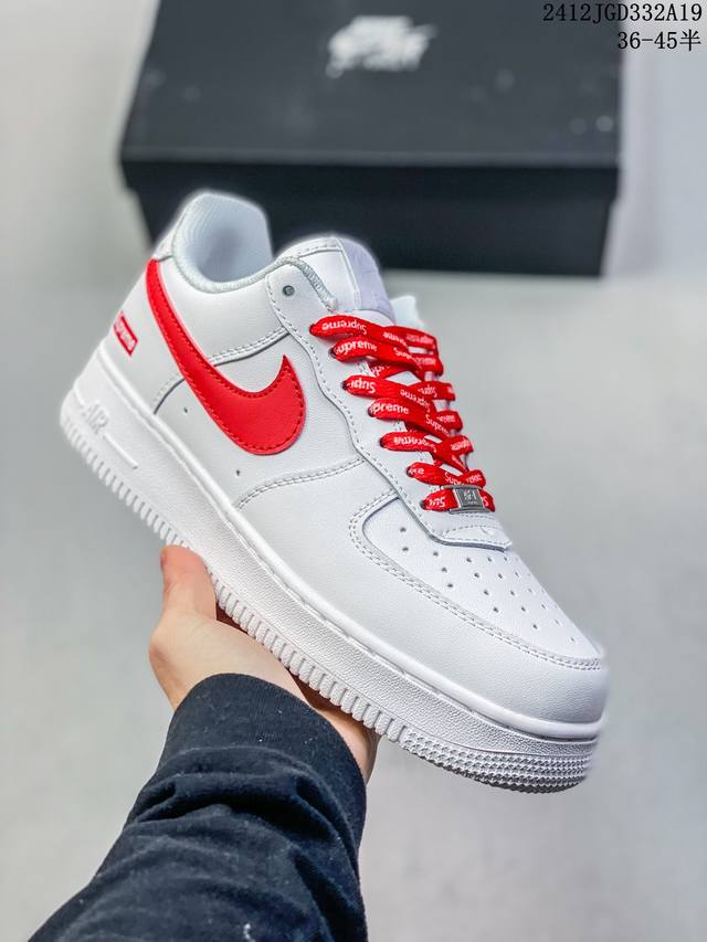 真标带半码 耐克nike Air Force 1 Mid 07 空军一号低帮百搭休闲运动板鞋。柔软、弹性十足的缓震性能和出色的中底设计，横跨复古与现代的外型结合
