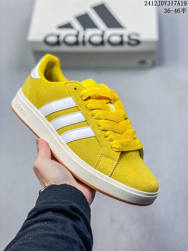 阿迪达斯grand Court Base 黑白 男女板鞋ih6184 Ih1039 尺码：36-46半 编码：12Jdy317A19