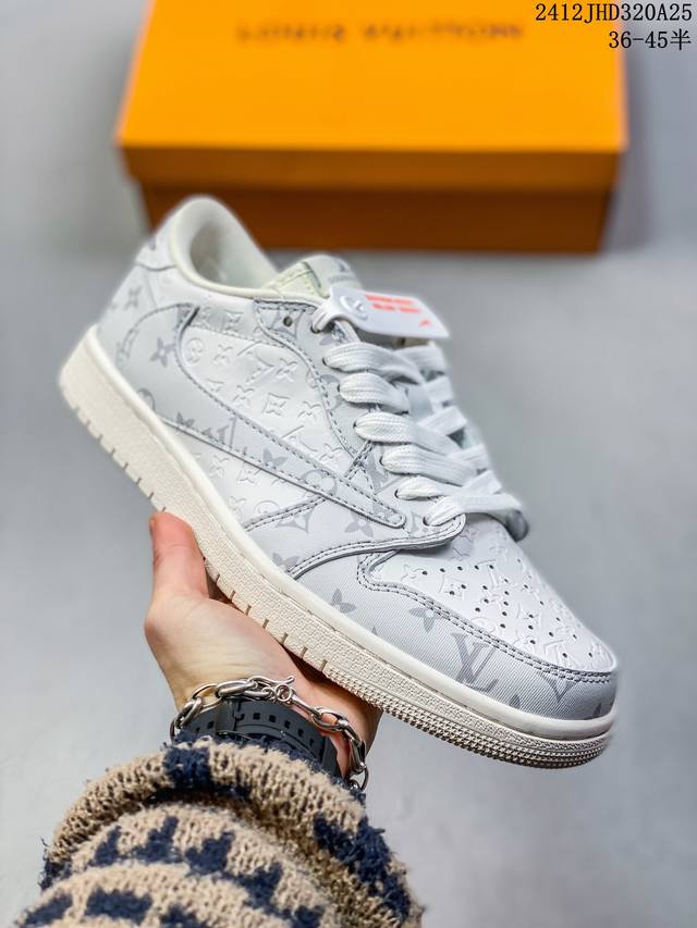 特价 Louis Vuitton X Travis Scott X Air Jordan 1 Low 路易威登 X Aj1 低帮 Lv米白蓝倒勾联名 Aj1 乔